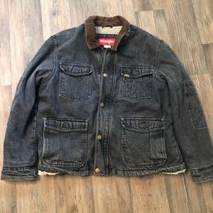 Men’s wrangler jean jacket